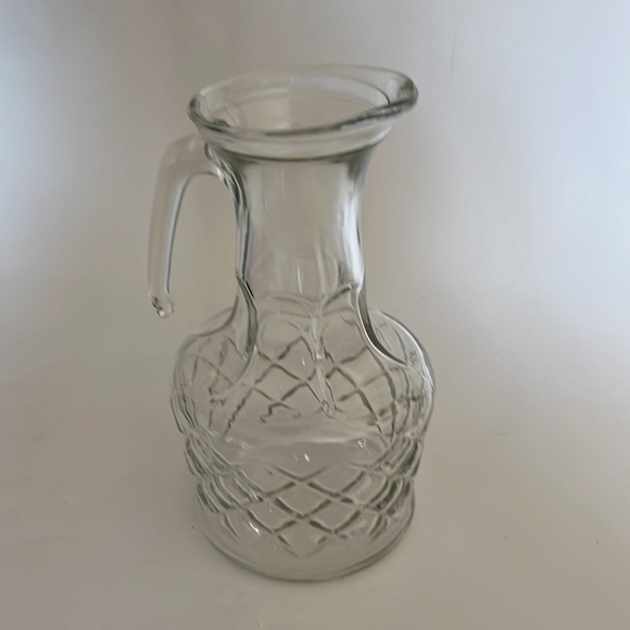 Glass Carafe Pitcher - Picture 3 of 11